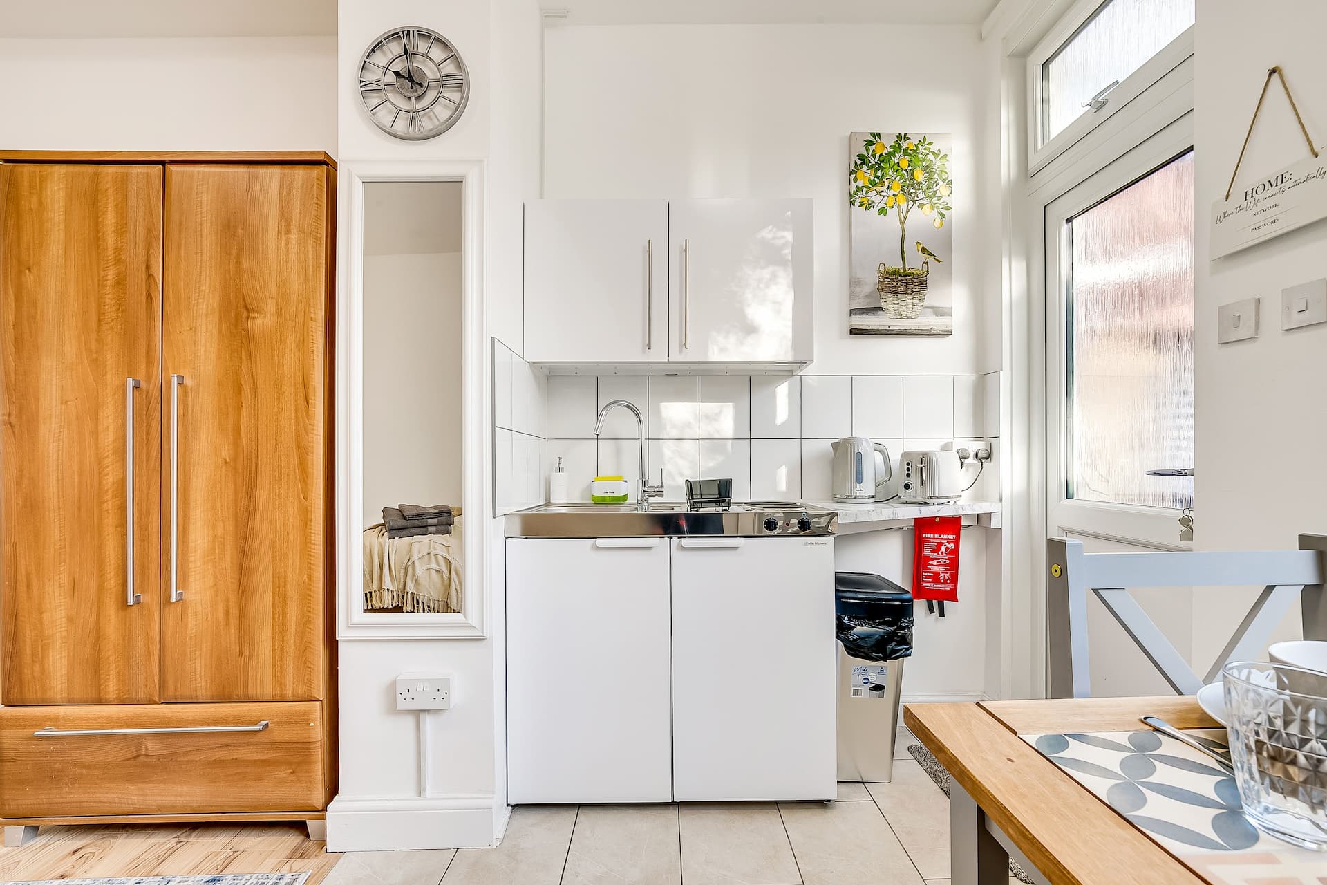 3 Ways to Personalise a Mini Kitchen